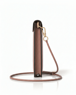Nutcombe Red Reisepasshülle und zweifach faltbares CC-Etui in Geschenkbox